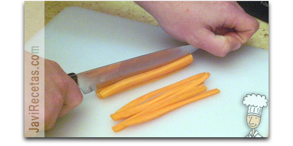 Corte longitudinal de la zanahoria