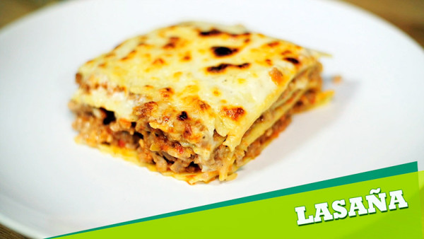 LASAÑA DE CARNE con bechamel casera - Javi Recetas