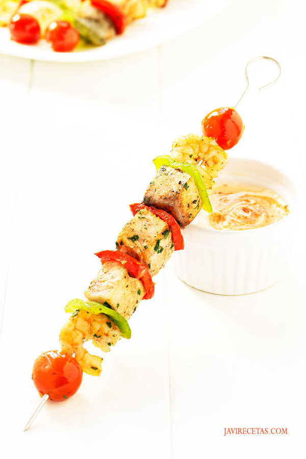 Brochetas de Langostinos y Pescado