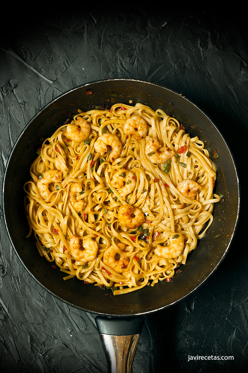 Tallarines chinos con verduras, la receta más fácil para hacer en casa