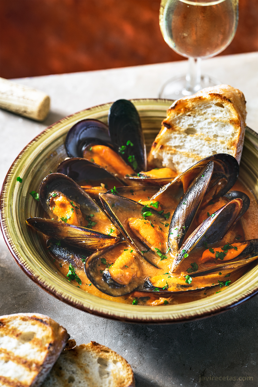 Mejillones en Salsa de Tomate